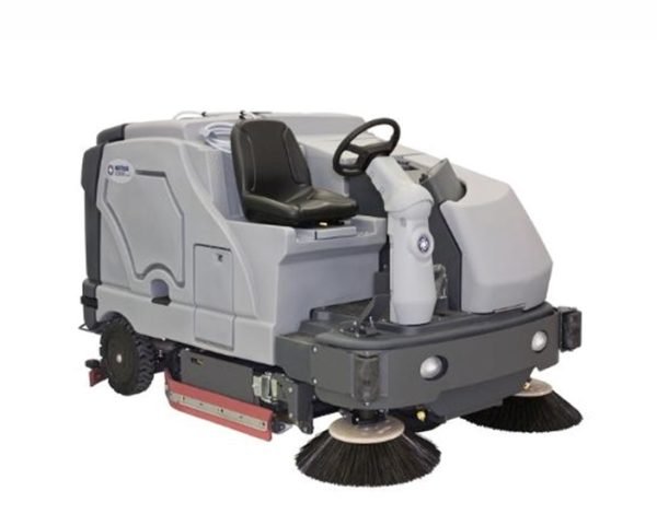 SC8000 Advance Rider Scrubber - YCC Property Master Inc.
